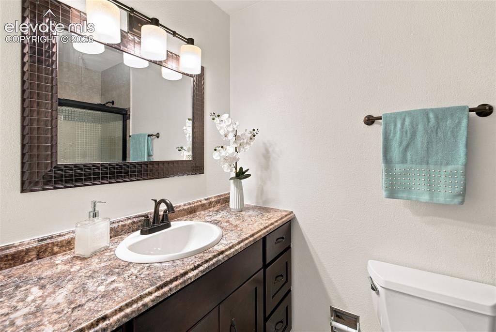 1239 Suncrest Way Colorado Springs, CO 80906 - Photo 34 of 46 Guest Bath - main level