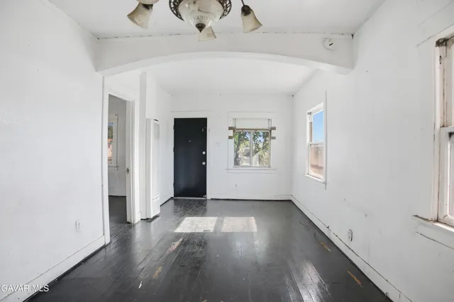 $600,000 | 1123 South Kern Avenue, Los Angeles, CA 90022