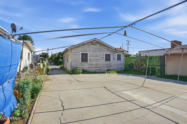 $600,000 | 1123 South Kern Avenue, Los Angeles, CA 90022