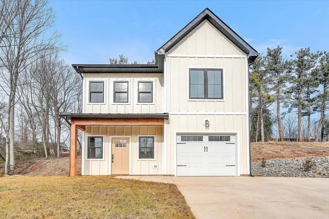 $299,900 | 300 Anderson Street, Rocky Mount, VA 24151