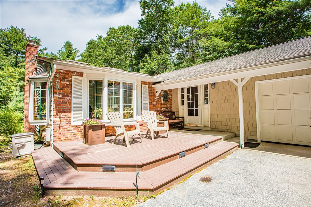 24 Sprucebrook Road Scituate, RI 02857 - Photo 3 of 41