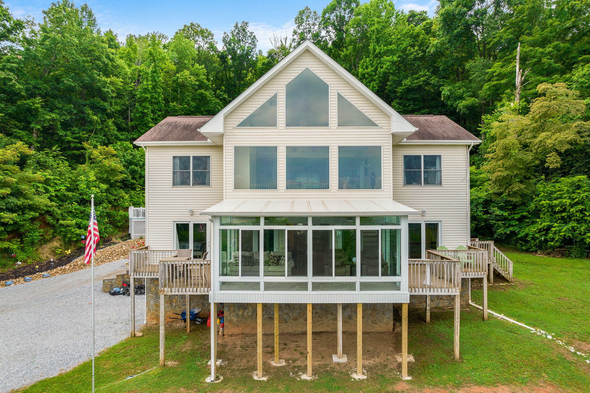 284 White Sands Road Greeneville, TN 37743 - Photo 1 of 54 1-web-or-mls-White Sands 2