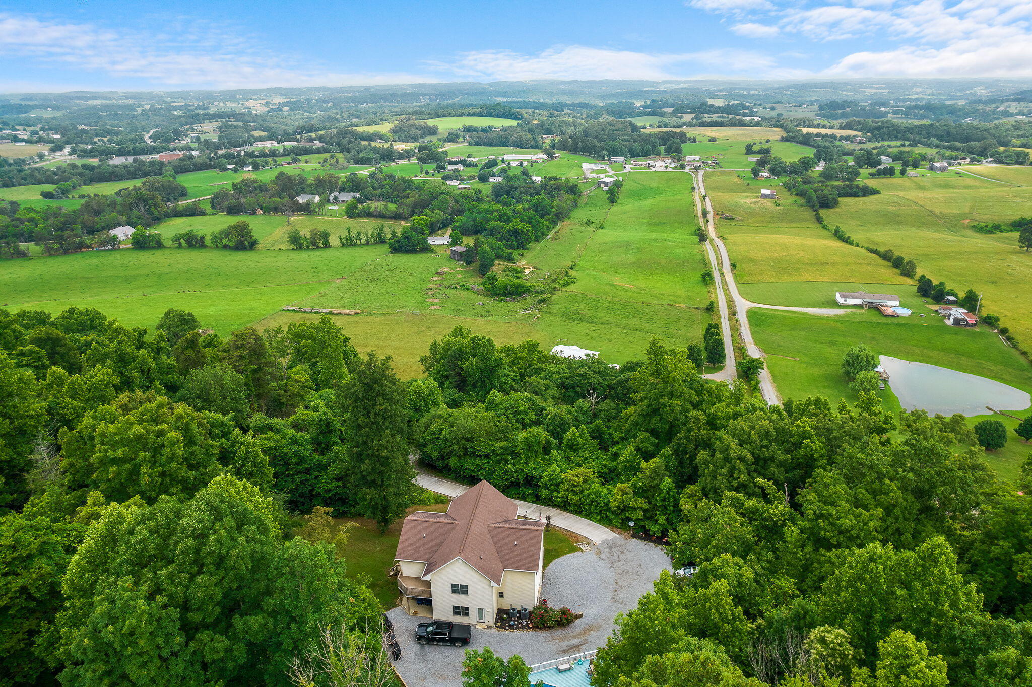 284 White Sands Road Greeneville, TN 37743 - Photo 3 of 54 6-web-or-mls-White Sands 6