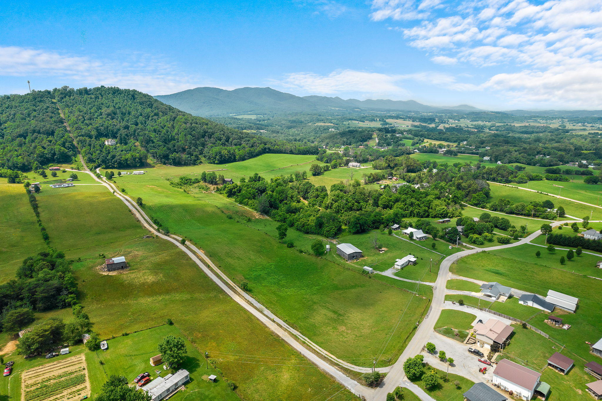 284 White Sands Road Greeneville, TN 37743 - Photo 9 of 54 10-web-or-mls-White Sands 12