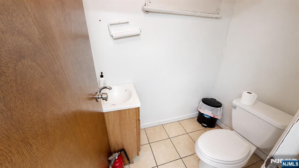 504 Springfield Avenue Newark, NJ 07103 - Photo 10 of 26 Gallery Image 10