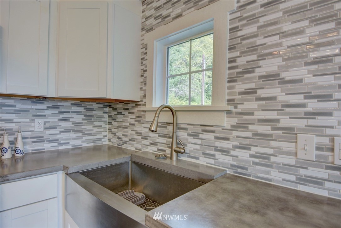 400 North Summit Road McCleary, WA 98557 - Photo 8 of 24 Gallery Image 8