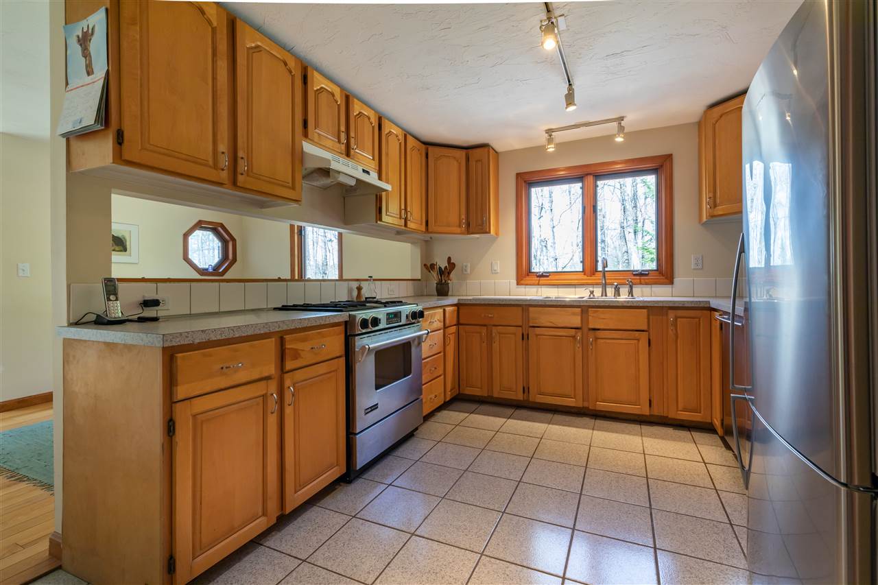 23 Hensmith Road Salisbury, NH 03268 - Photo 3 of 31