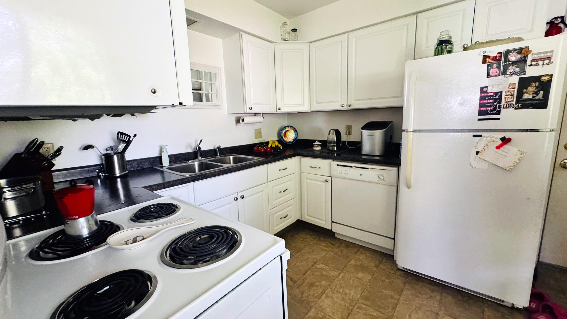 2708 Nichols Road Kalamazoo, MI 49004 - Photo 5 of 6 Kitchen