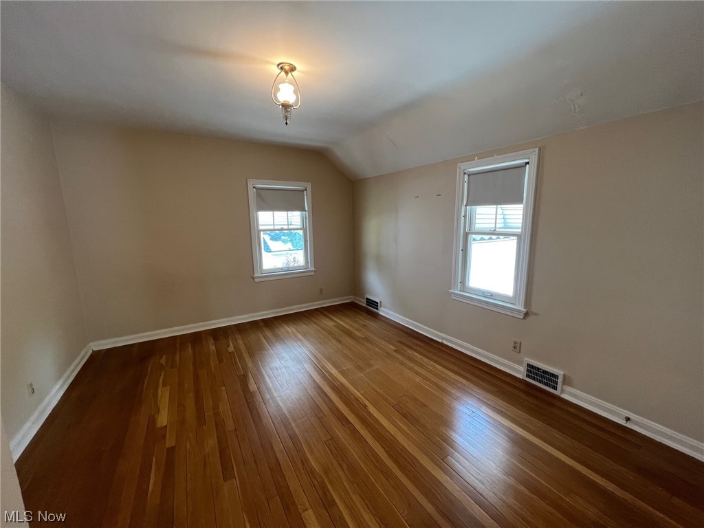 1544 Laclede Road South Euclid, OH 44121 - Photo 17 of 23 Bedroom 3