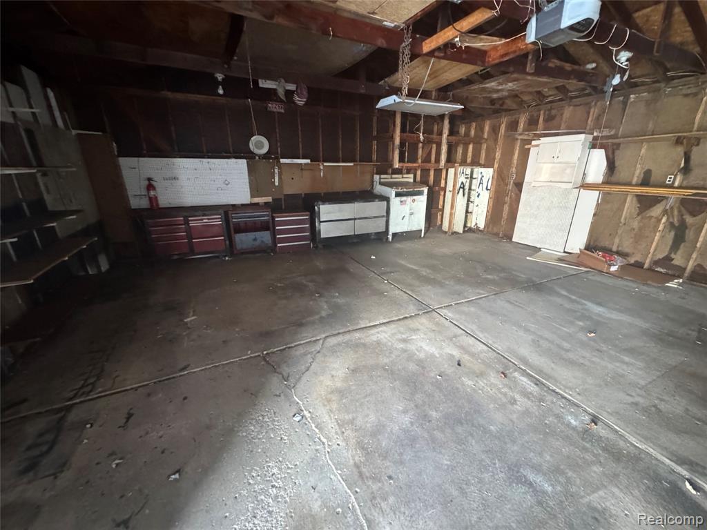 25118 Rosenbusch Boulevard Warren, MI 48089 - Photo 6 of 20 Gallery Image 6