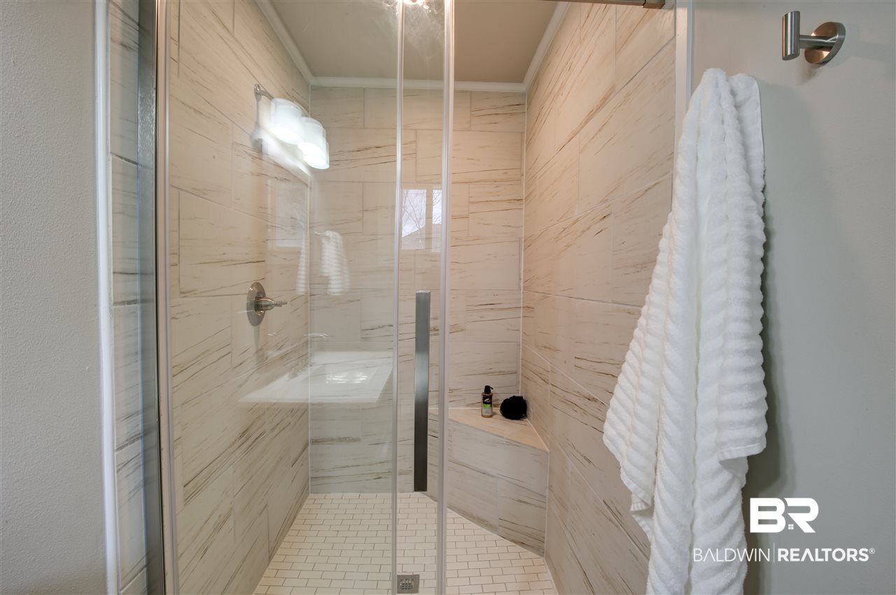 9850 Twin Beech Road Fairhope, AL 36532 - Photo 15 of 26 master shower
