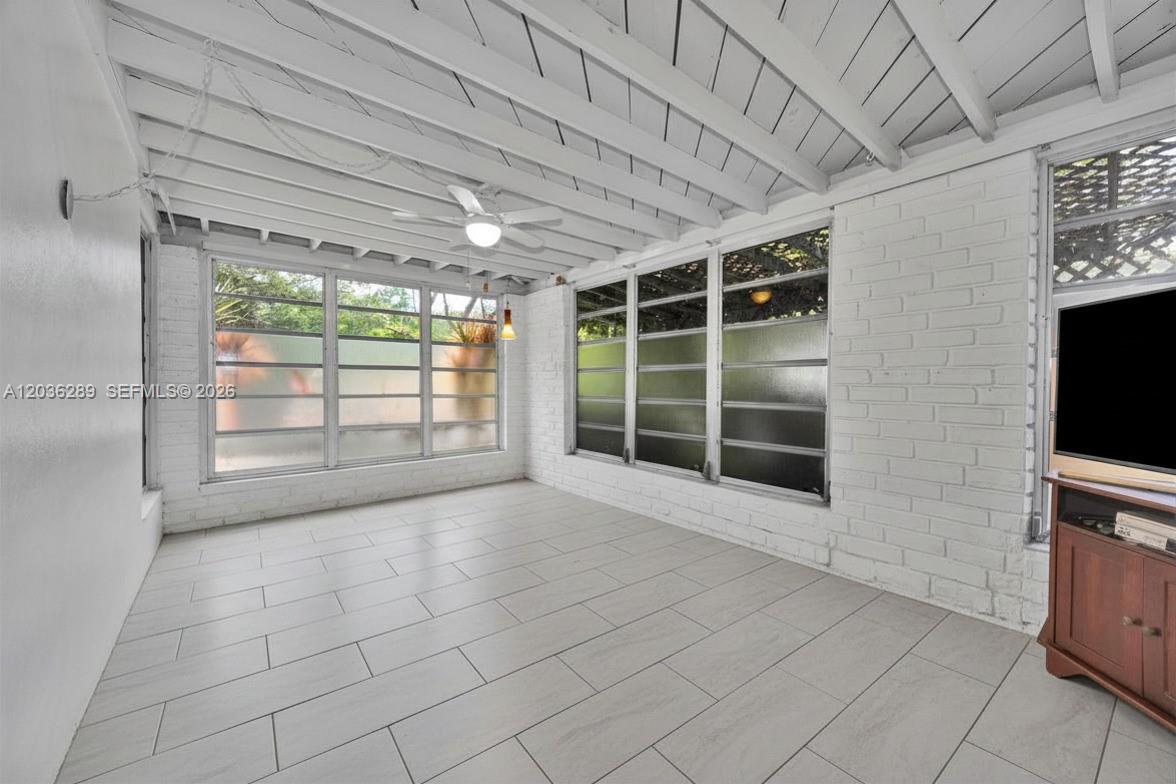 5971 Southwest 48th Street Miami, FL 33155 - Photo 17 of 25
