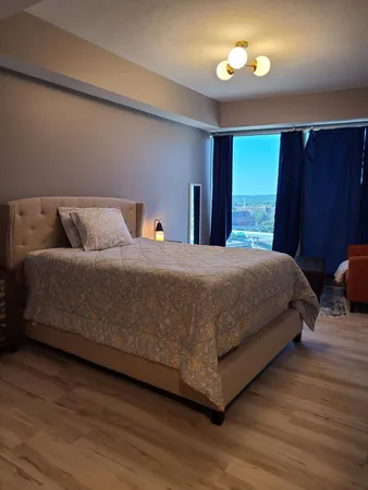 $400,000 | 335 Bridge Street Northwest, Unit 1005, Grand Rapids, MI 49504