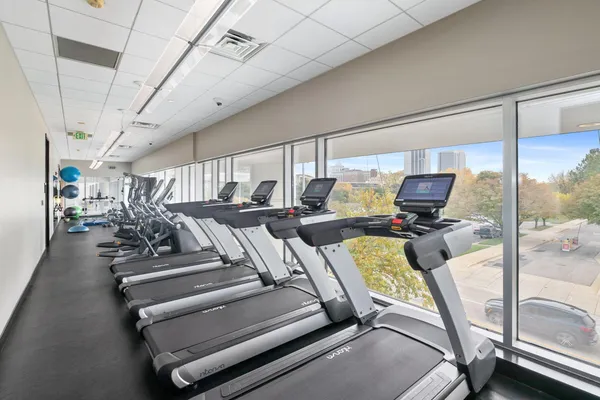 $400,000 | 335 Bridge Street Northwest, Unit 1005, Grand Rapids, MI 49504
