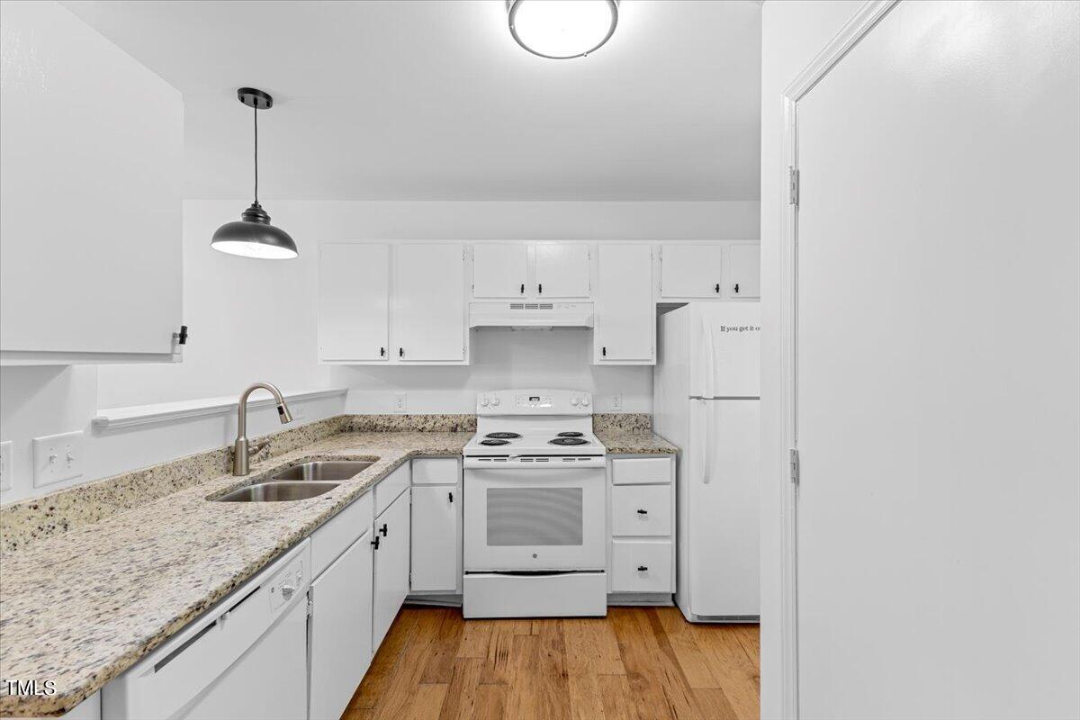 1834 Vintage Road Raleigh, NC 27610 - Photo 11 of 24 13-1834 Vintage Rd
