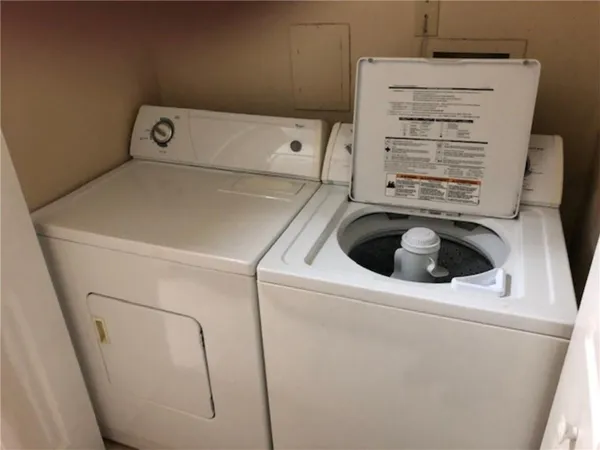 $1,850 | 18352 Northwest 68th Avenue, Unit E, Hialeah, FL 33015