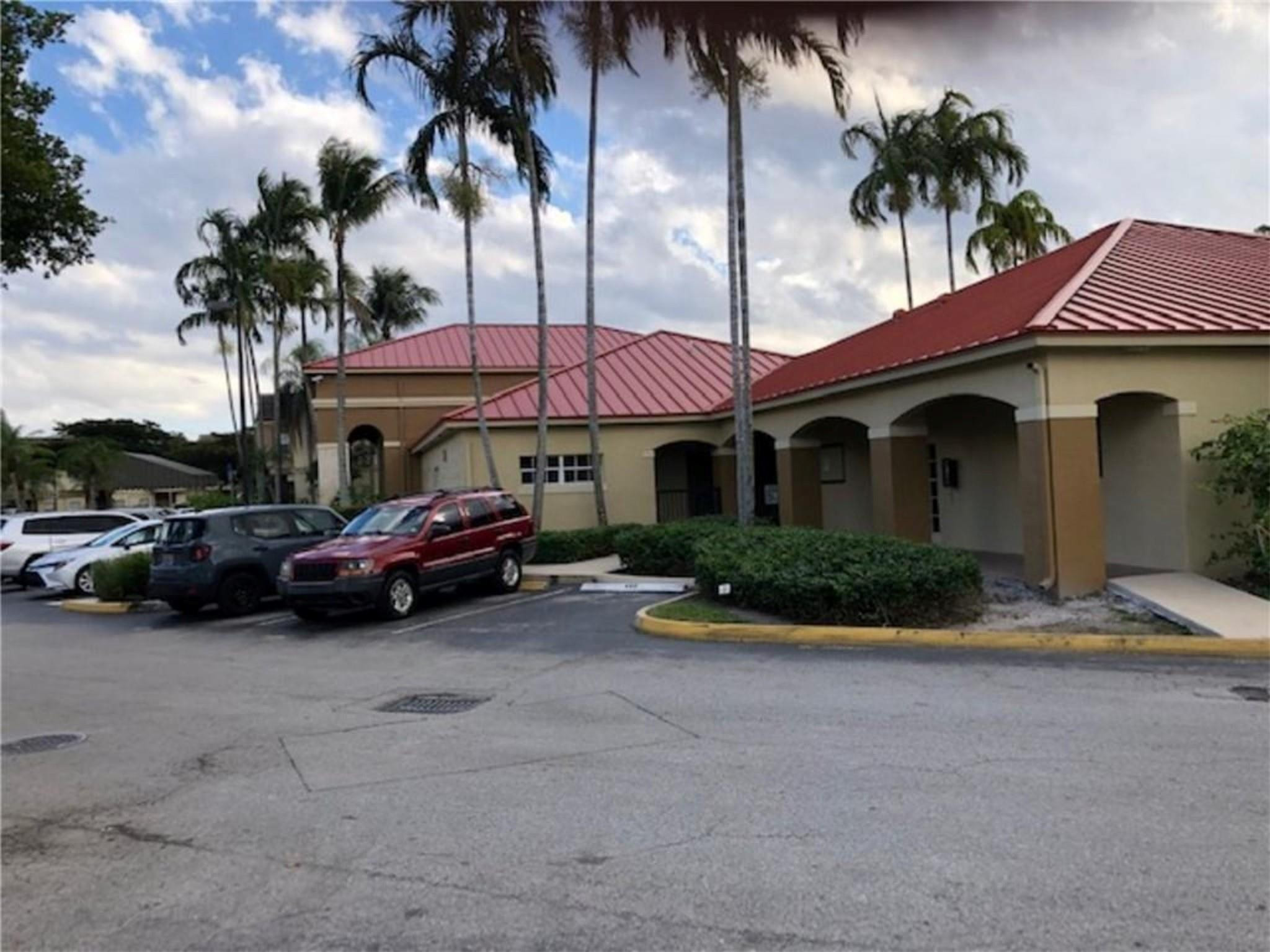 18352 Northwest 68th Avenue, Unit E Hialeah, FL 33015 - Photo 31 of 34 Photo 31
