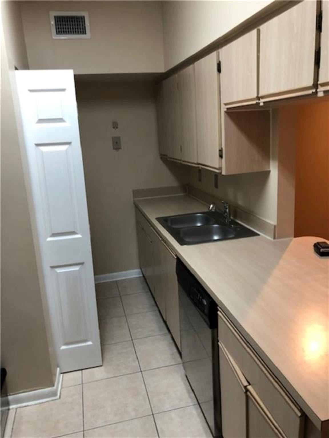 18352 Northwest 68th Avenue, Unit E Hialeah, FL 33015 - Photo 7 of 34 Photo 7