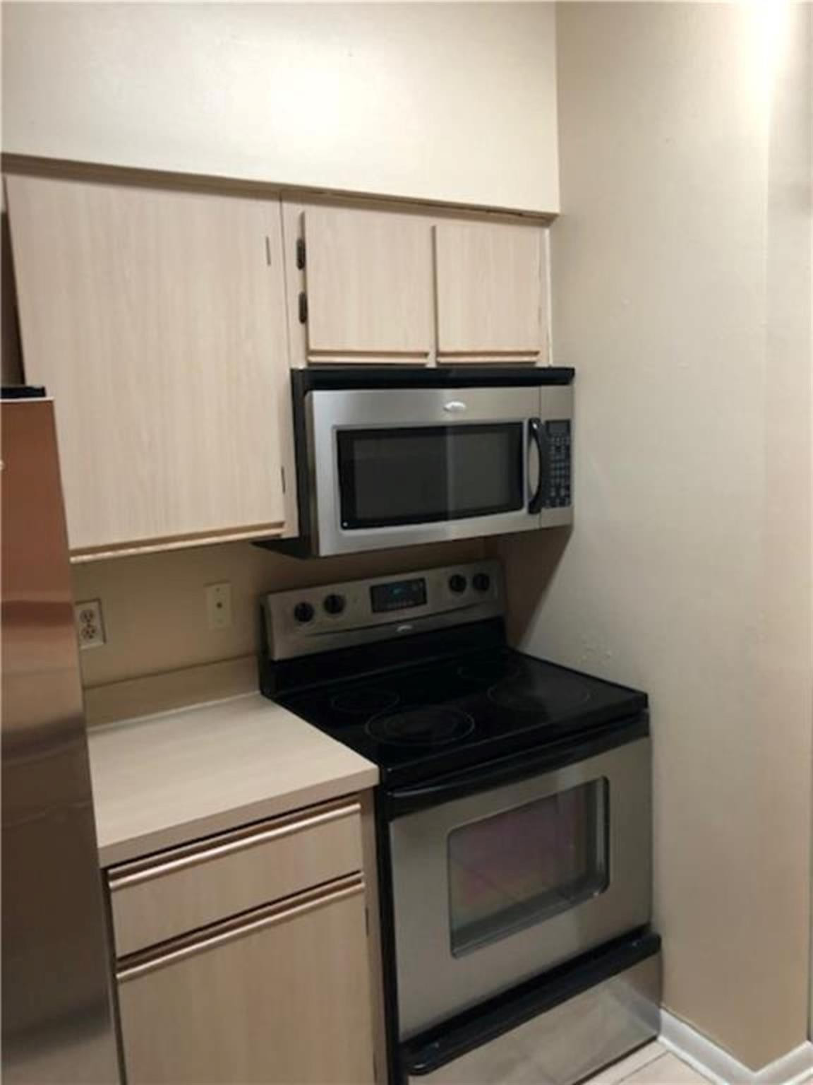 18352 Northwest 68th Avenue, Unit E Hialeah, FL 33015 - Photo 9 of 34 Photo 9