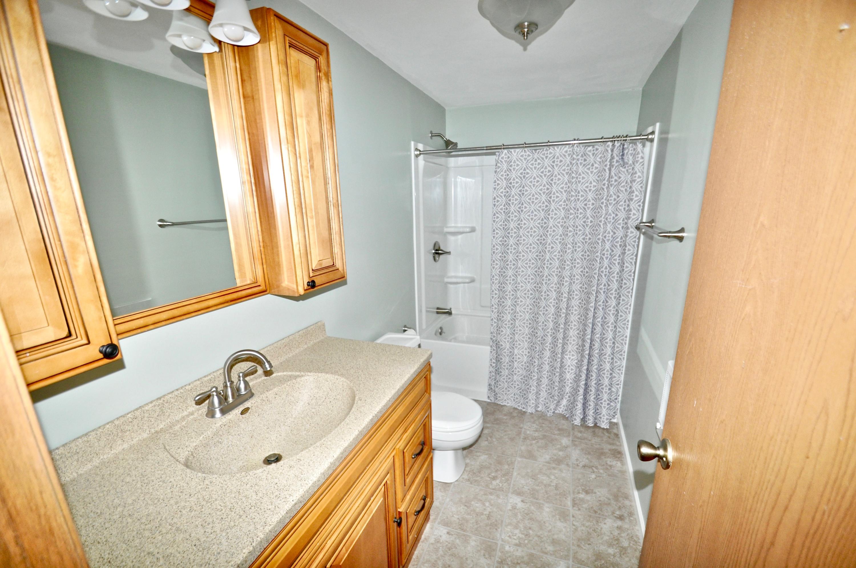 2950 Hamilton Road Greenville, OH 45331 - Photo 11 of 16 Gallery Image 11
