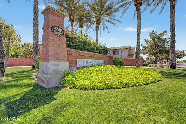 $461,900 | 905 South Osborn Lane, Gilbert, AZ 85296