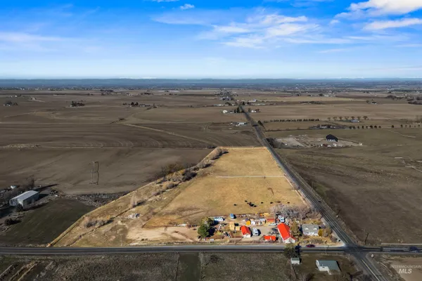 $560,000 | 1898 East 3700th Street North, Filer, ID 83328