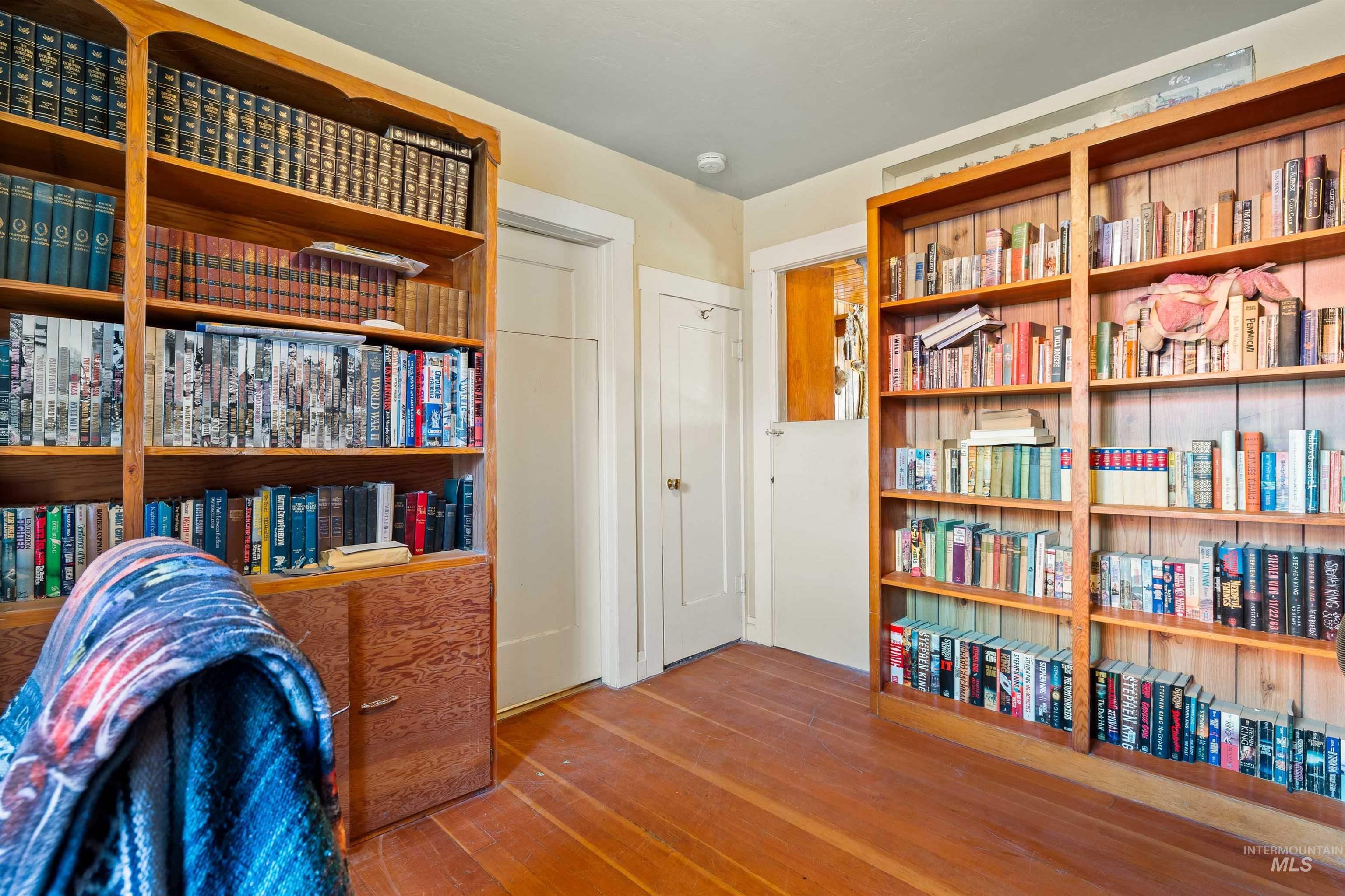 1898 East 3700th Street North Filer, ID 83328 - Photo 10 of 40 Living area with wood-type flooring