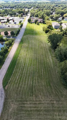 $199,500 | 1801 Pryor Avenue North, Glencoe, MN 55336