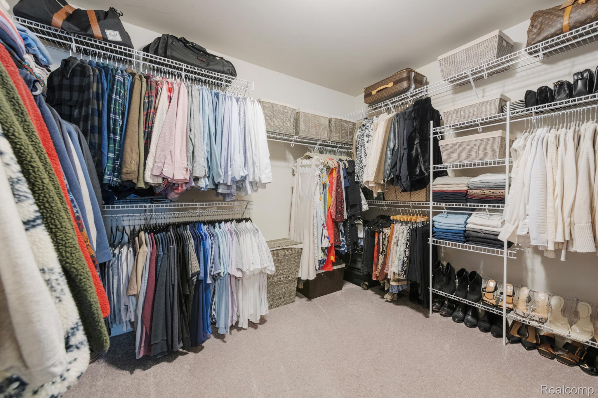 1476 Werth Drive Rochester, MI 48306 - Photo 28 of 55 primary closet