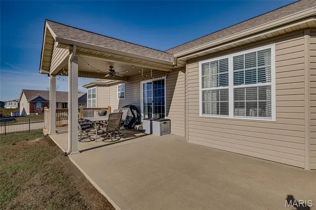 $380,000 | 456 North Haven Drive, Farmington, MO 63640