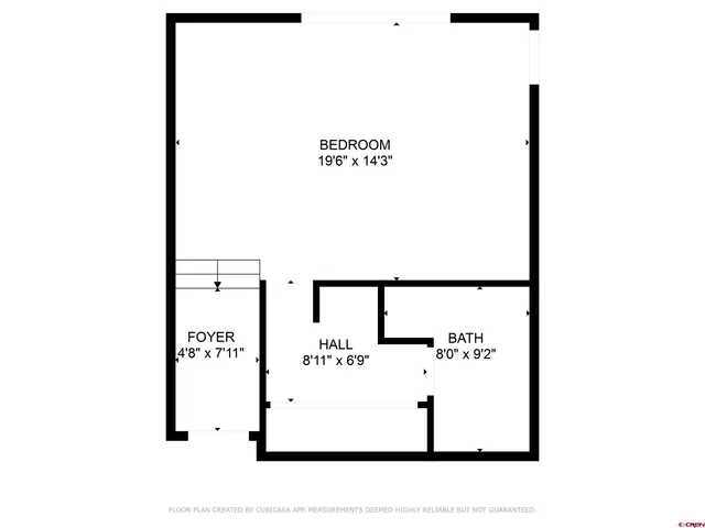 a view of a livingroom with furniture and windows