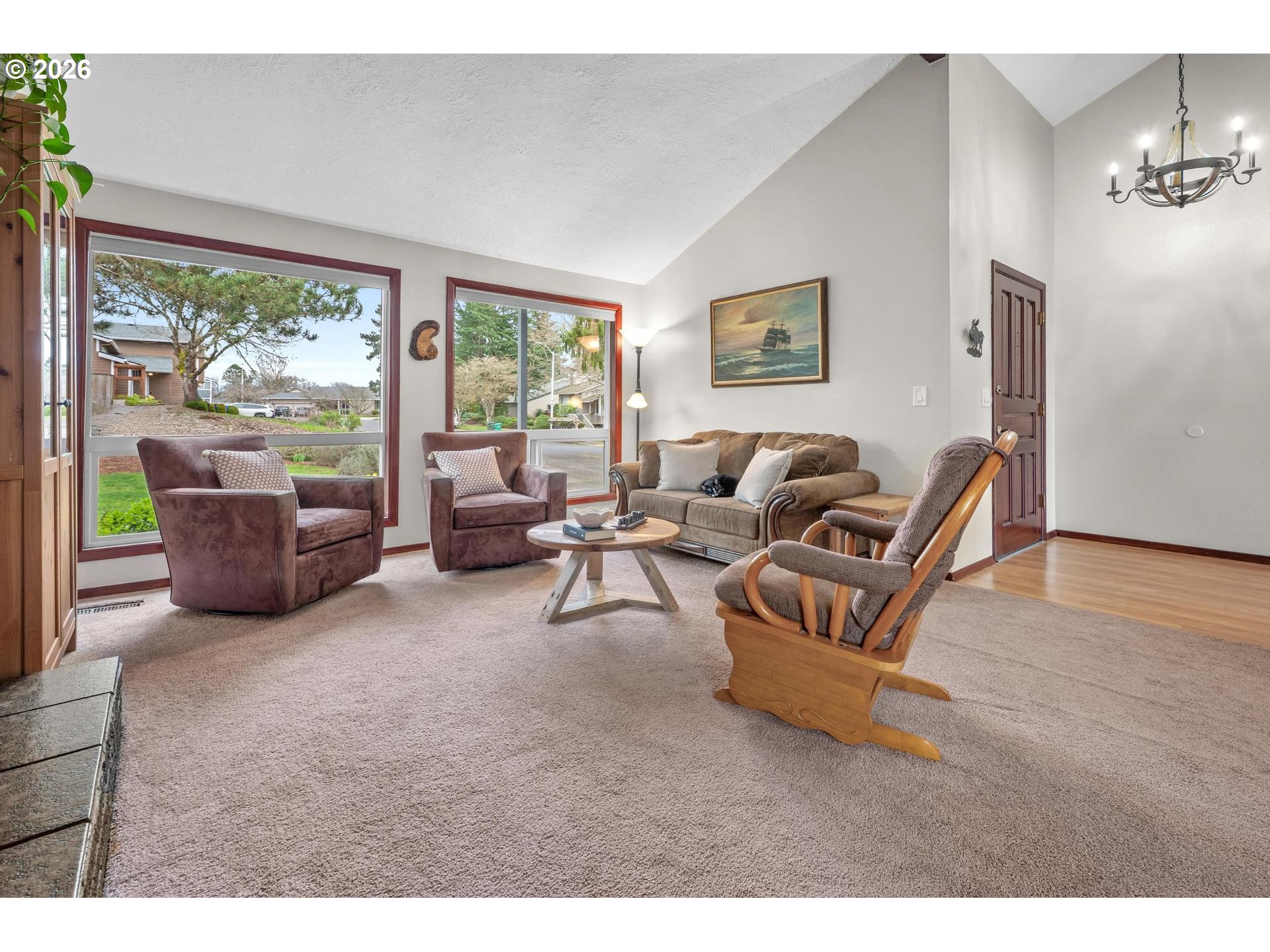 8825 Southwest Sorrento Road Beaverton, OR 97008 - Photo 8 of 41 Gallery Image 8