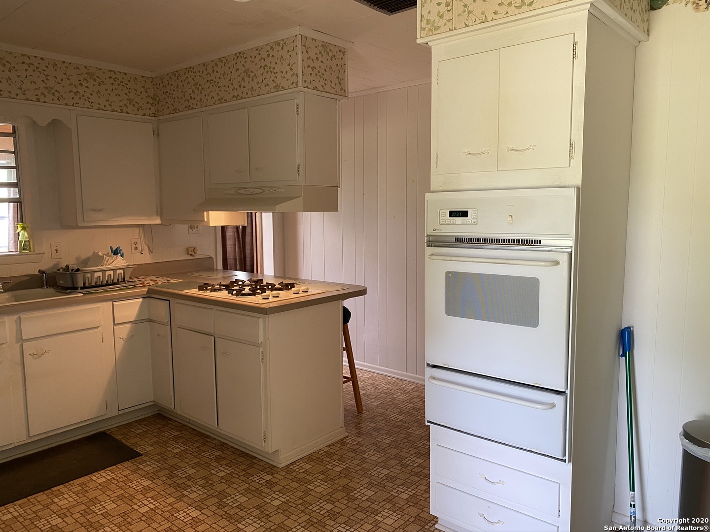 1695 Arnold Road Poteet, TX 78065 - Photo 11 of 29