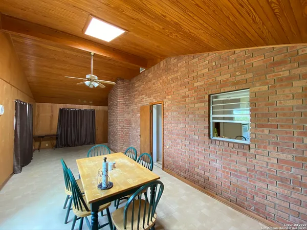 $1,700 | 1695 Arnold Road, Poteet, TX 78065