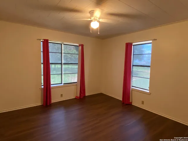 $1,700 | 1695 Arnold Road, Poteet, TX 78065