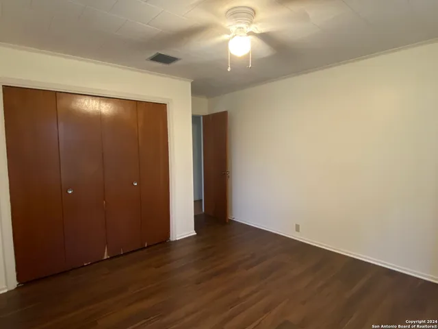 $1,700 | 1695 Arnold Road, Poteet, TX 78065