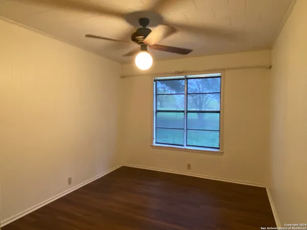 $1,700 | 1695 Arnold Road, Poteet, TX 78065