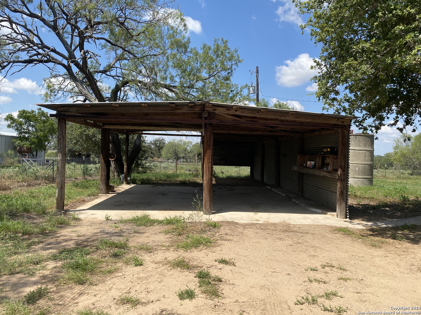1695 Arnold Road Poteet, TX 78065 - Photo 28 of 29