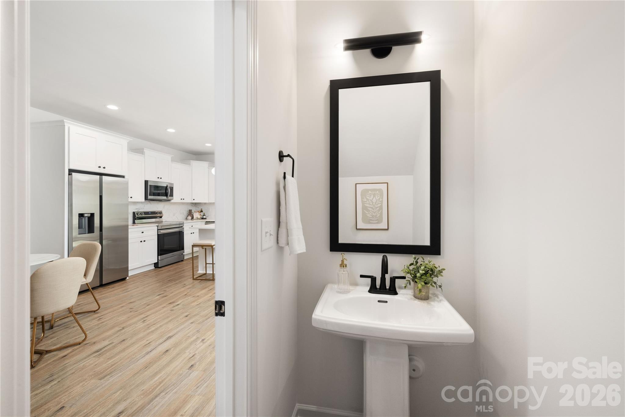 8425 Old Plank Road Charlotte, NC 28216 - Photo 16 of 31