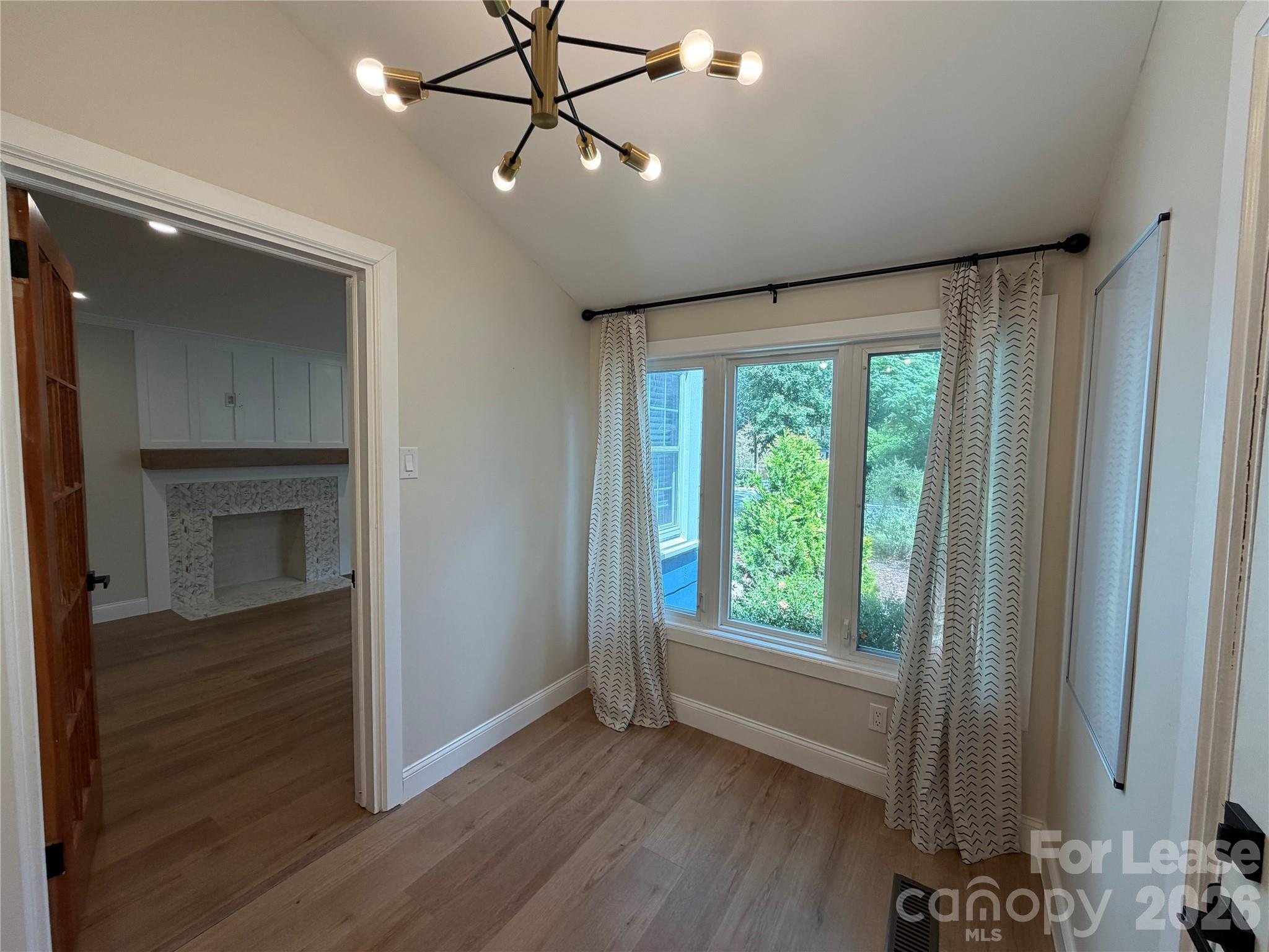 4318 Raney Way Charlotte, NC 28205 - Photo 12 of 25 Gallery Image 12