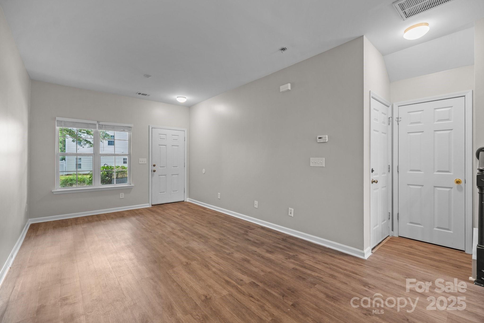 124 Rapids Road Fort Mill, SC 29715 - Photo 8 of 40 Gallery Image 8