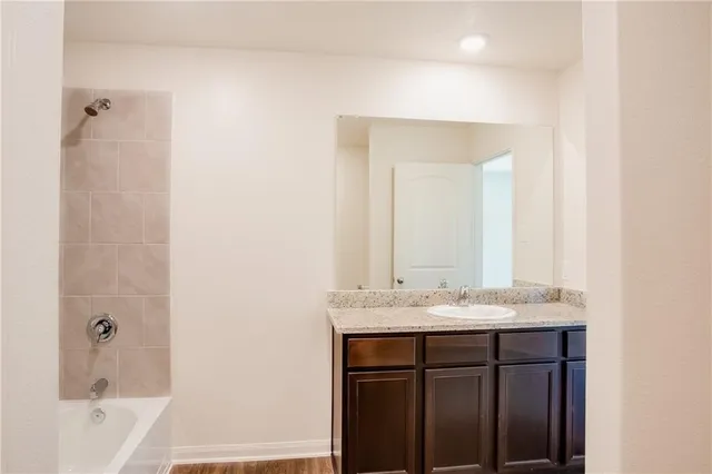 $1,495 | 1012 Riverdale Cove, Jarrell, TX 76537