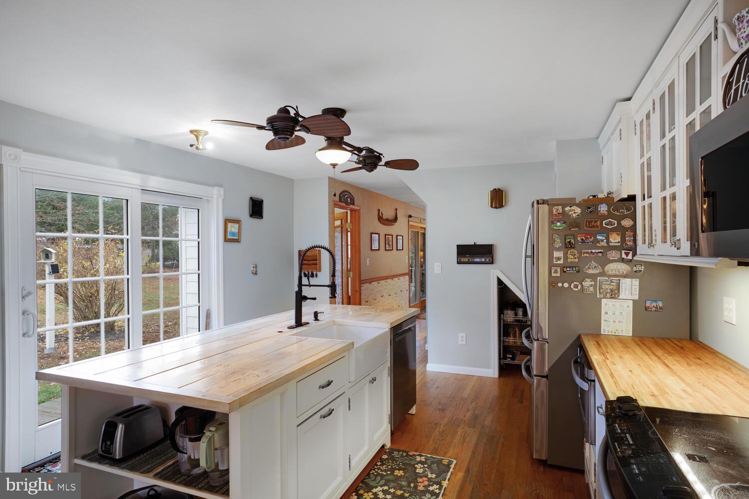 111 Mathis Drive Little Egg Harbor, NJ 08087 - Photo 15 of 38 a view of a kitchen counter space and breakfast area