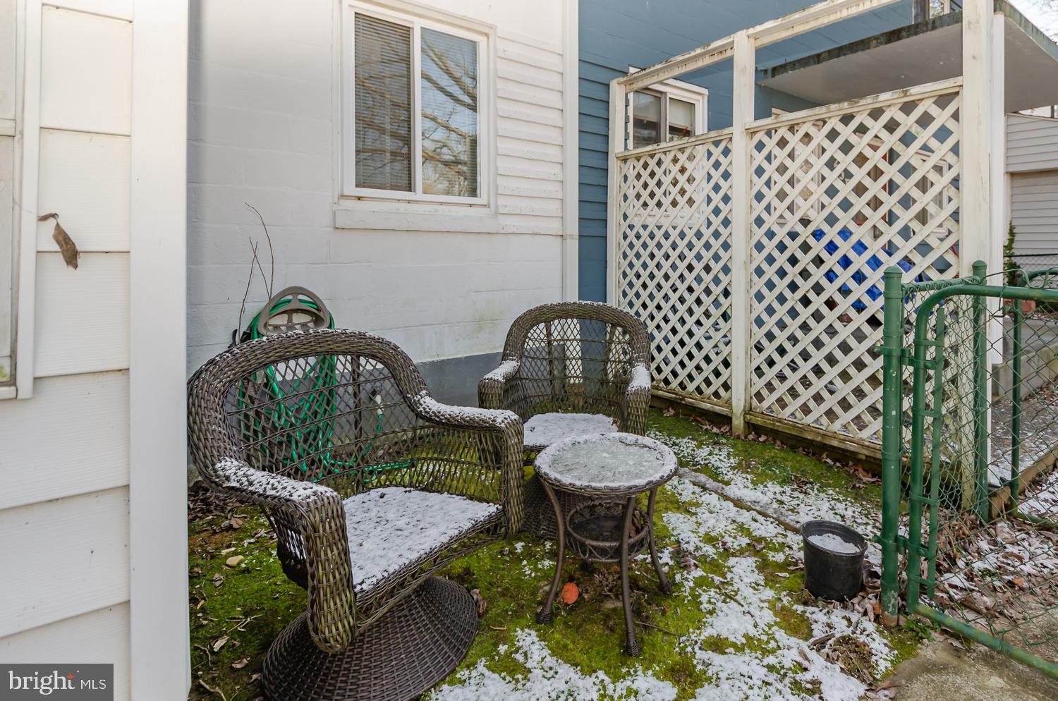 25 Ridge Road, Unit F Greenbelt, MD 20770 - Photo 21 of 22 Patio