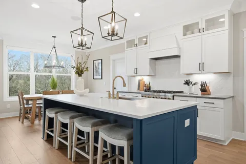 $1,099,900 | 304 Kelsey Grace Place, Mount Juliet, TN 37122