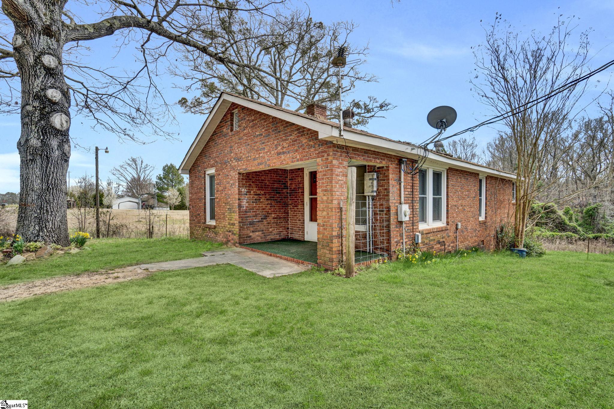 5783 Indian Mound Road Waterloo, SC 29384 - Photo 1 of 38