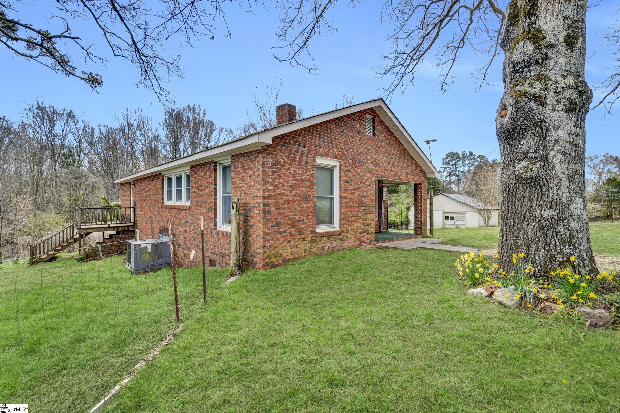 5783 Indian Mound Road Waterloo, SC 29384 - Photo 6 of 38
