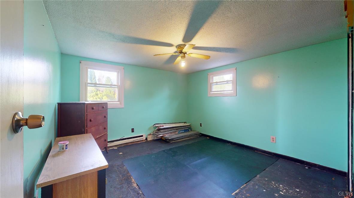 8044 Airport Road Bath, PA 18014 - Photo 25 of 40 3rd BR