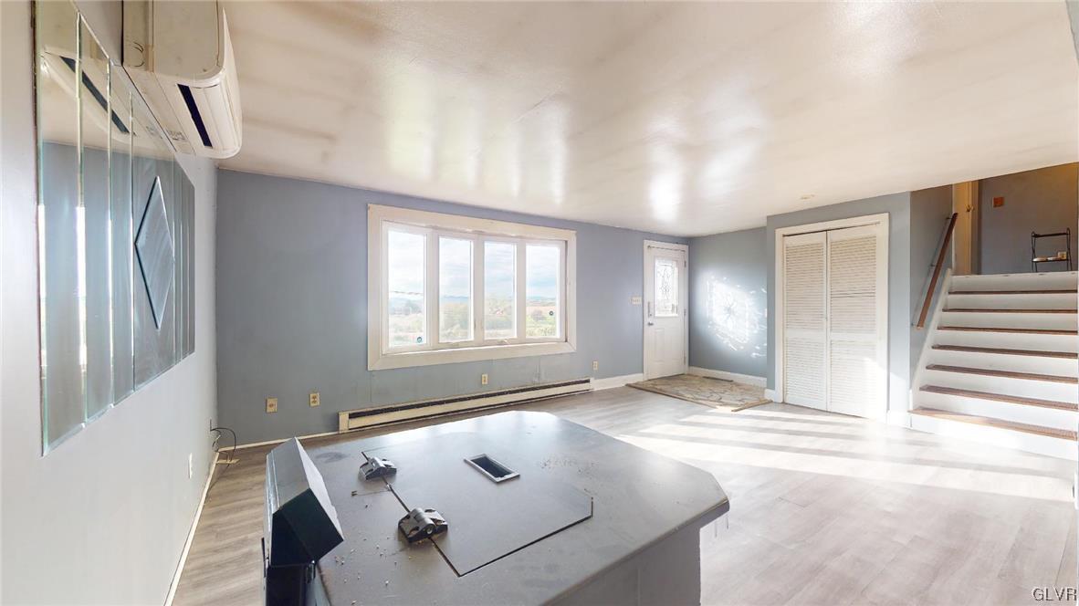 8044 Airport Road Bath, PA 18014 - Photo 3 of 40 Living Room