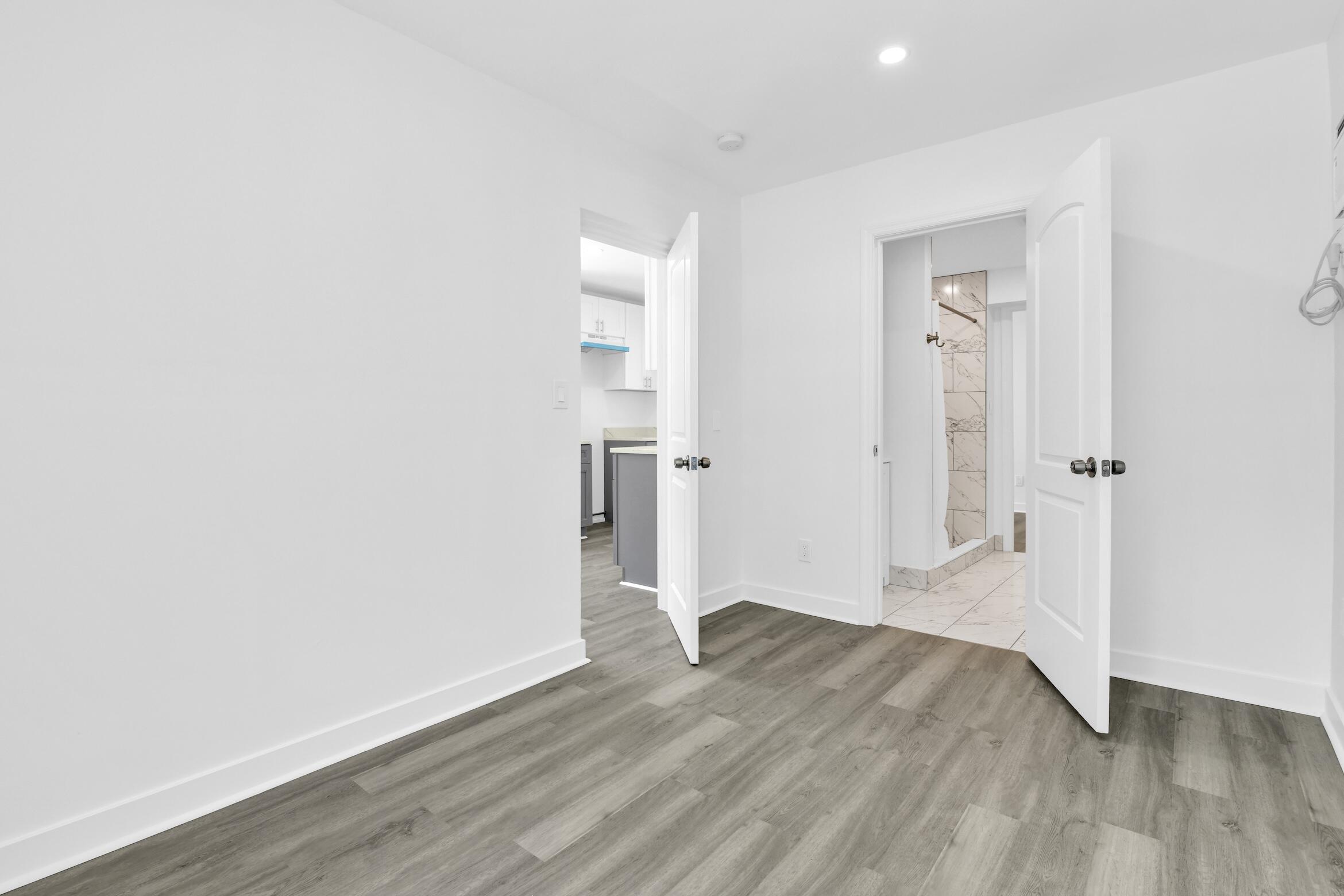 818 North Dixie Highway, Unit 3 Lake Worth Beach, FL 33460 - Photo 13 of 19 818 N Dixie Hwy 3 Lake Worth Beach -18